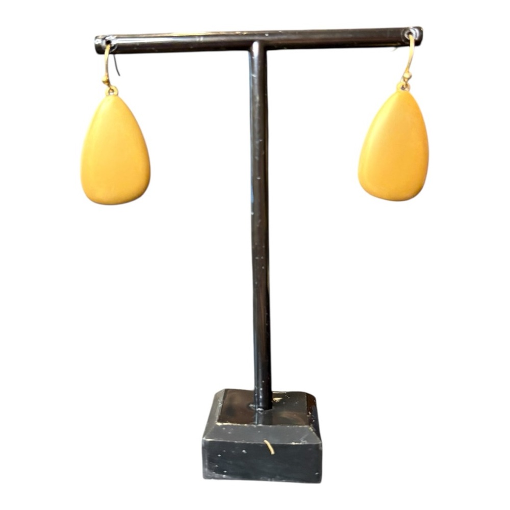 Premier Designs Matte Gold Teardrop Dangle Earrings J15 - Picture 3 of 5